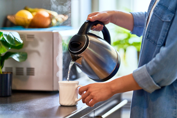 Uống nước đun sôi nhiều lần có sao không?